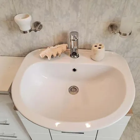 Apartment Lipovizza *